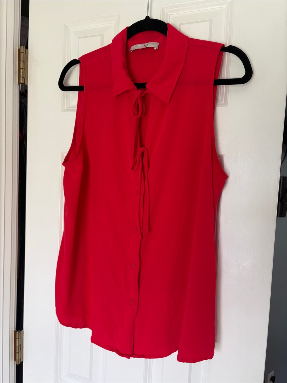 LOFT Sleeveless Tie-Neck Blouse in Red